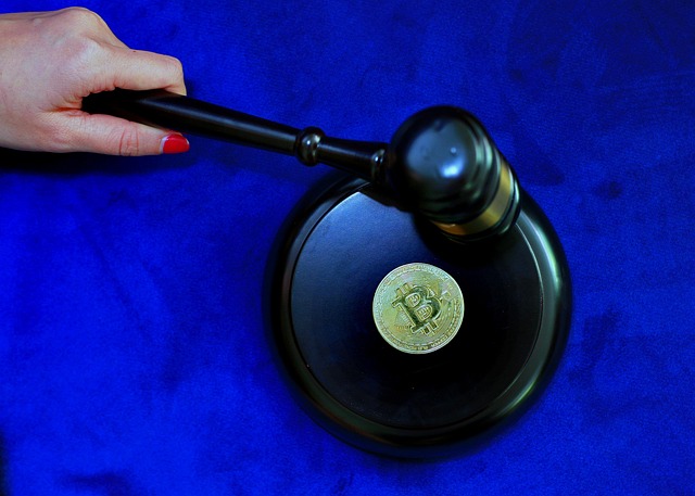 Binance挖角Crypto.com兩大高管：幣圈權力版圖重整